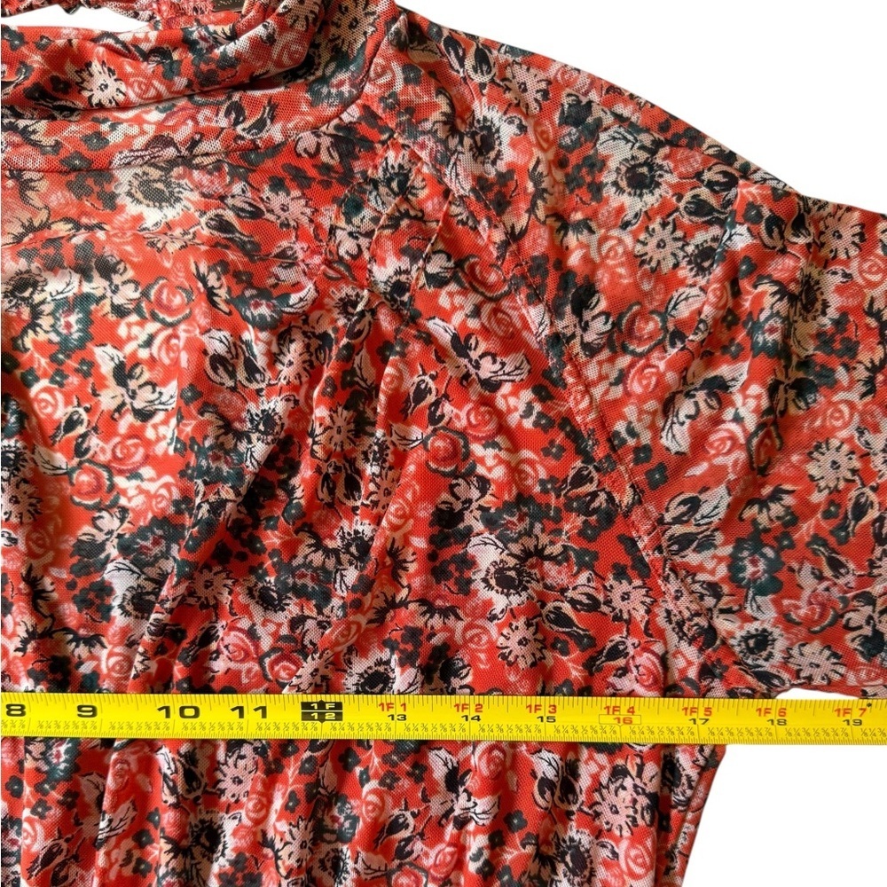 Free People All Dolled Up Top Red Combo Open Back Sheer Tie Cuffs Size Medium - Picture 11 of 13
